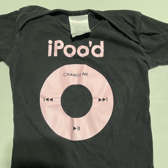 🌟5/$25 “iPoo’d” Bodysuit Size 6-12 Months - Picture 2 of 2